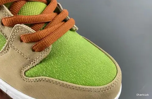 SB Nike FQ7585-200   Dunk Low “Escargot” 0606